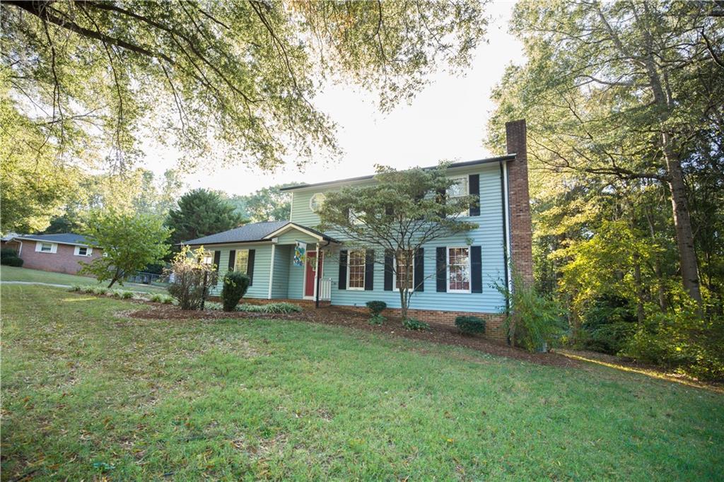 14 Northwood Circle Taylorsville NC 28681