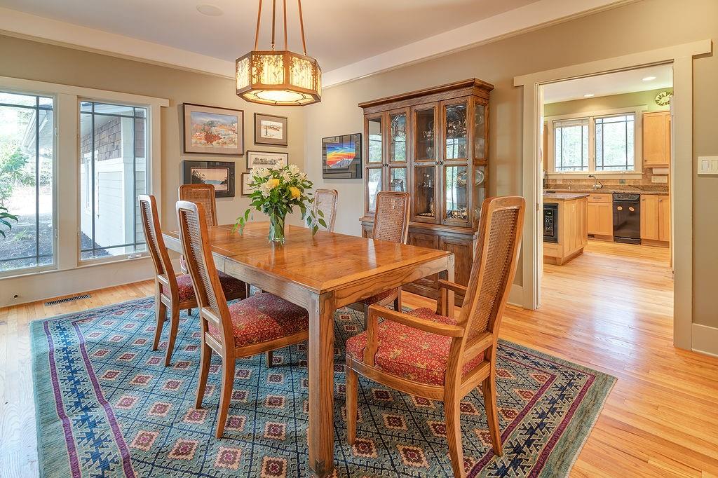 1611 Olmsted Drive Asheville NC 28803