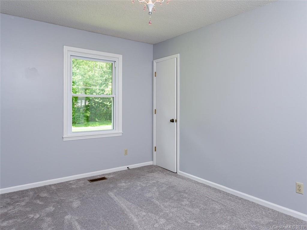 162 Domeno Drive Swannanoa NC 28778