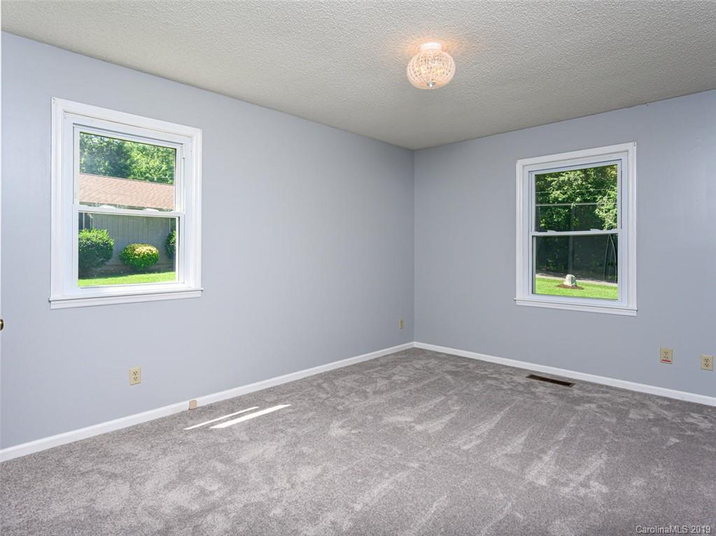 162 Domeno Drive Swannanoa NC 28778