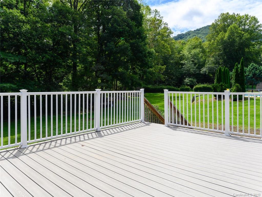 162 Domeno Drive Swannanoa NC 28778