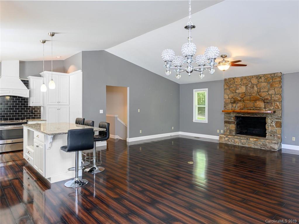 162 Domeno Drive Swannanoa NC 28778