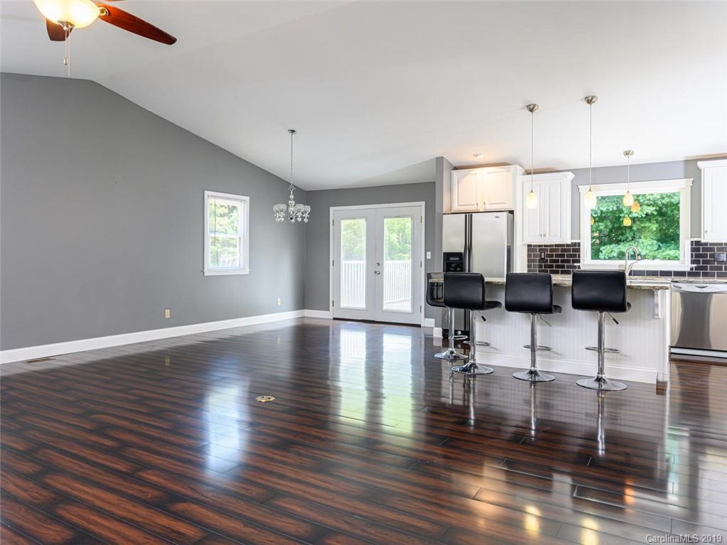 162 Domeno Drive Swannanoa NC 28778