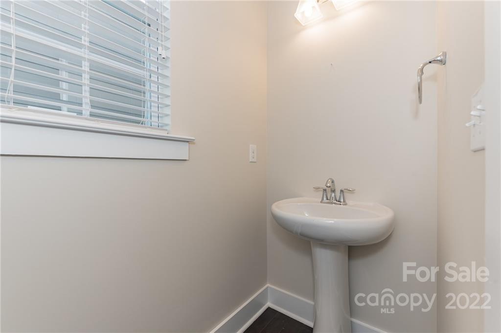 2413 Woodward Avenue Charlotte NC 28206