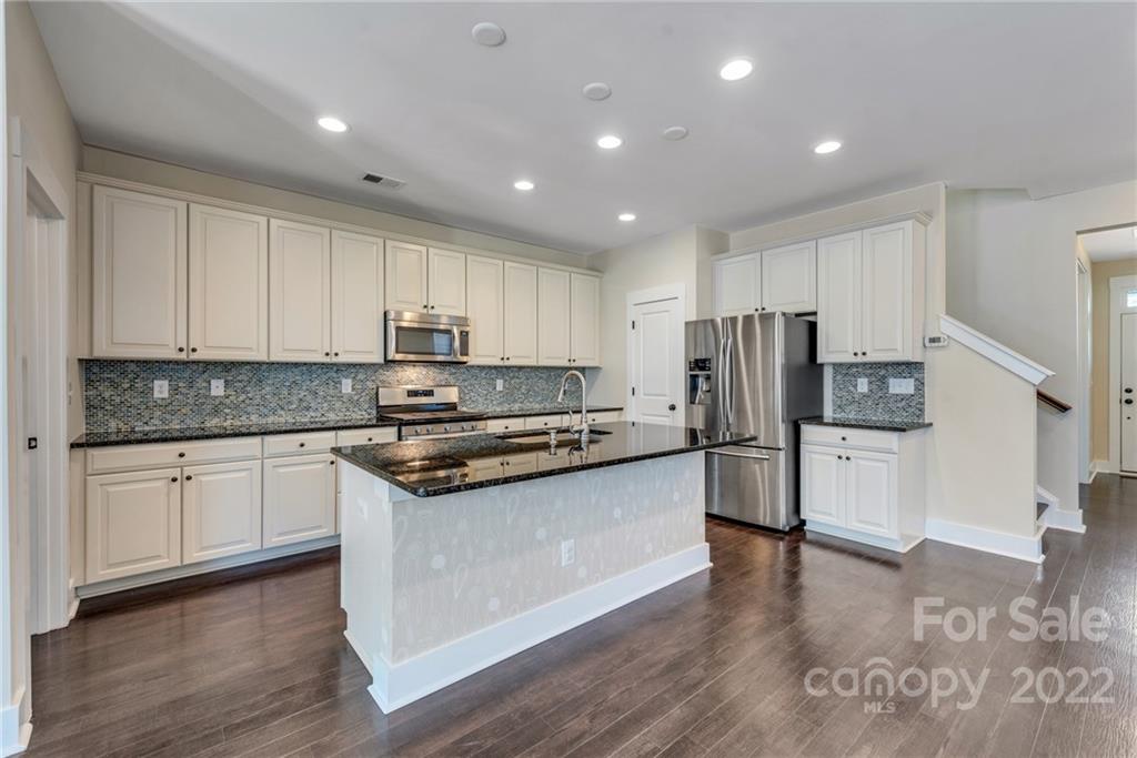 2413 Woodward Avenue Charlotte NC 28206