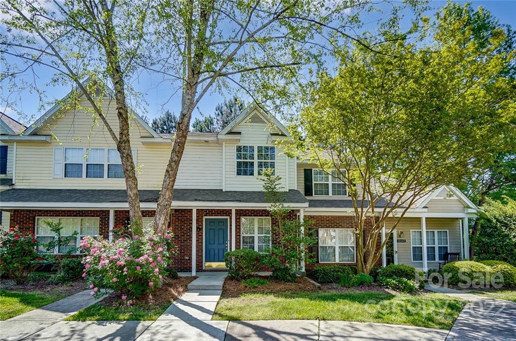 10866 Holly Ridge Boulevard Charlotte NC 28216