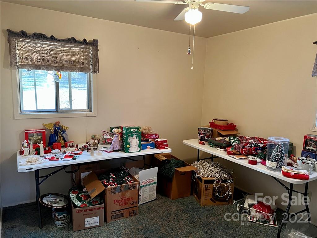 658 Crystal Drive Hendersonville NC 28791