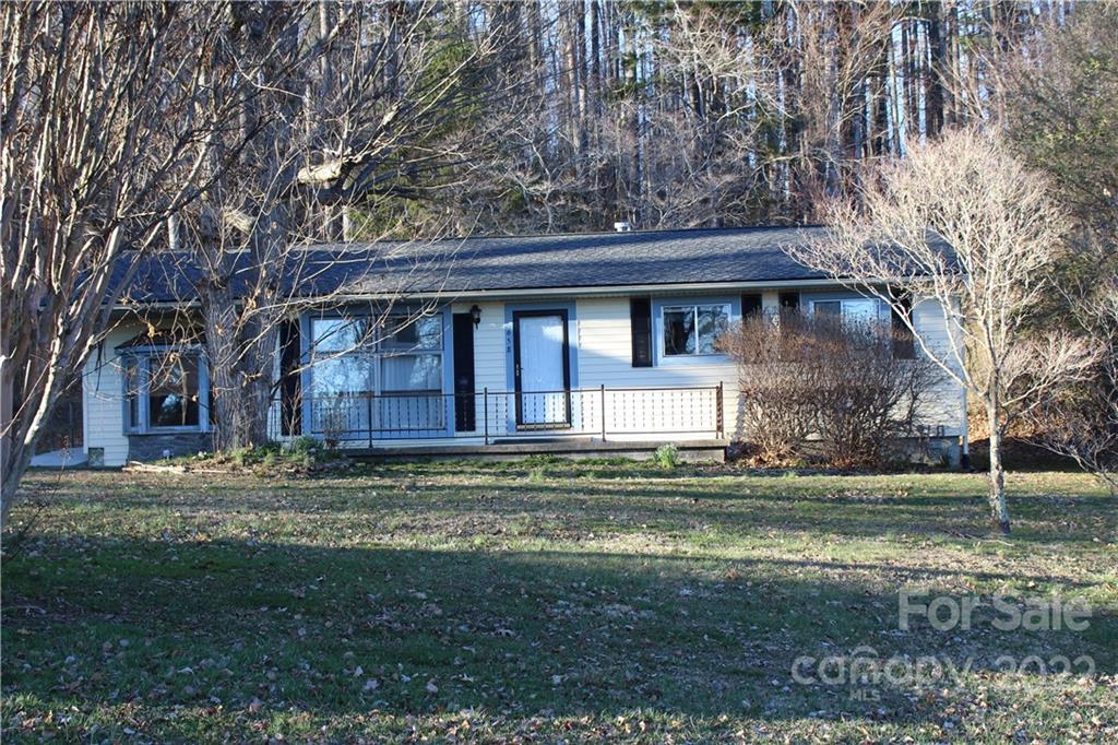658 Crystal Drive Hendersonville NC 28791