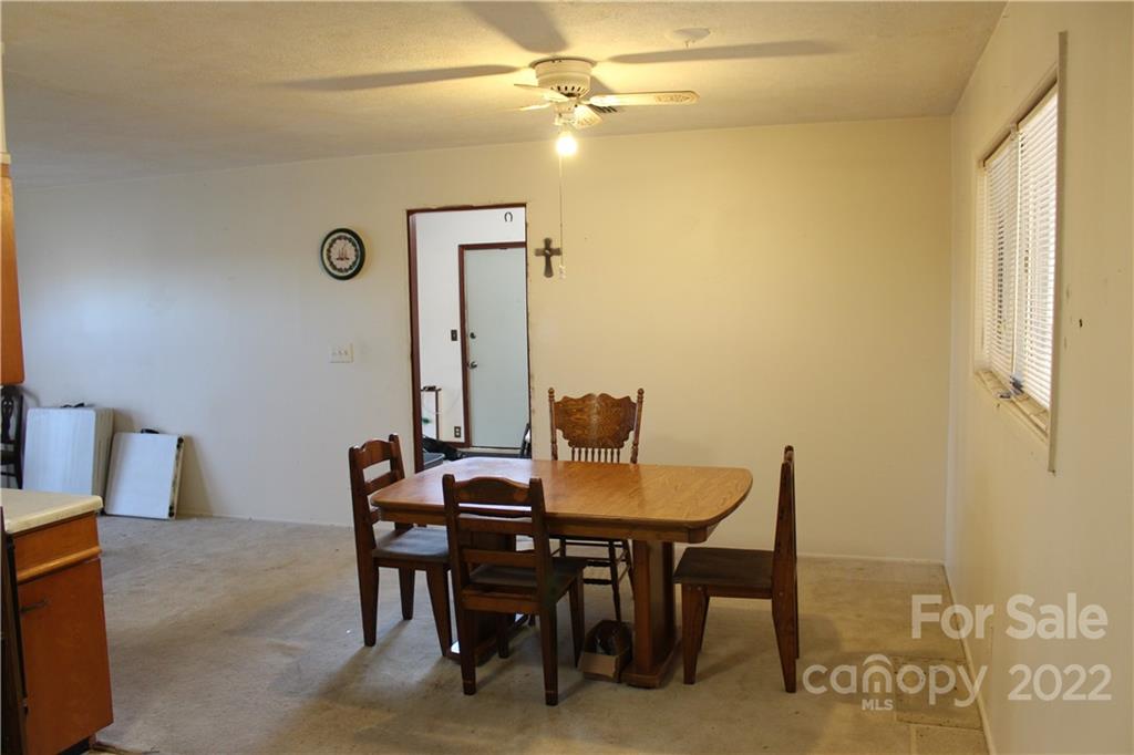 658 Crystal Drive Hendersonville NC 28791