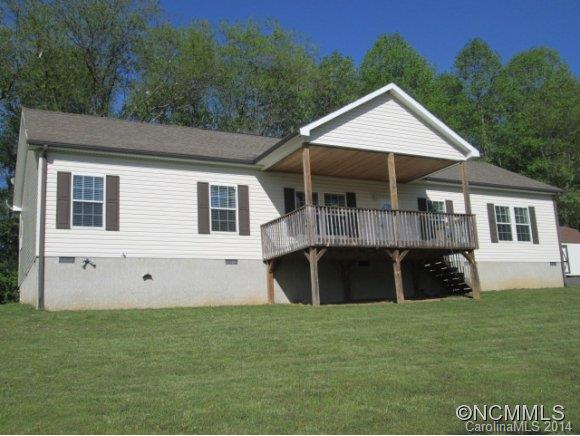 28 Laddies Place Canton NC 28716