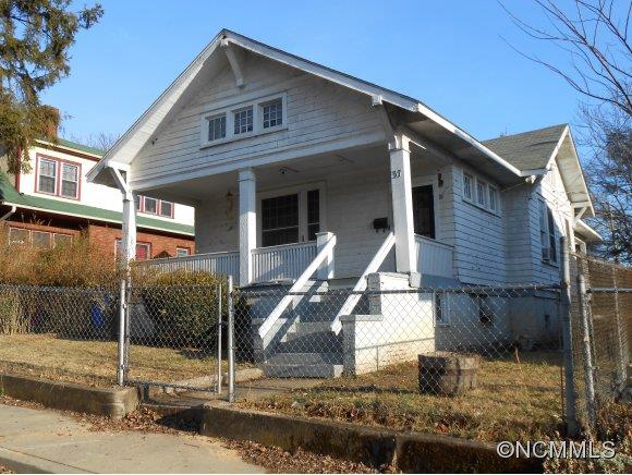 37 Monroe Place Asheville NC 28801