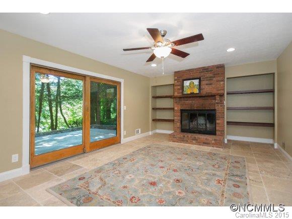 14 Willow Road Asheville NC 28804