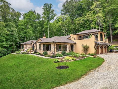 959 Dave Whitaker Road Horse Shoe NC 28742