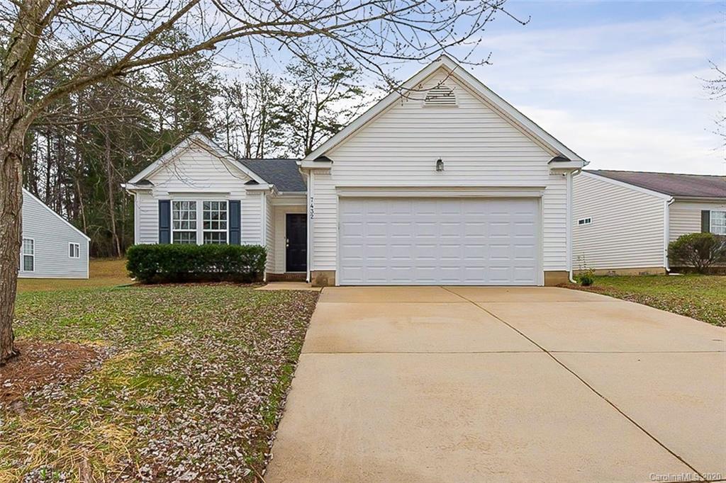 7432 Preakness Stakes Lane Charlotte NC 28215