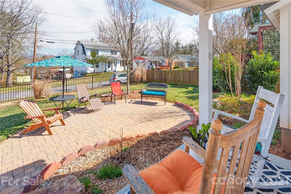 15 Dartmouth Street Asheville NC 28806