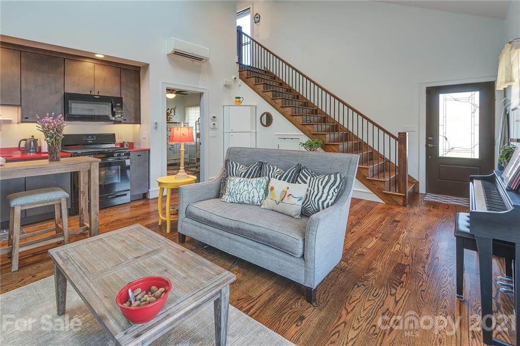 15 Dartmouth Street Asheville NC 28806