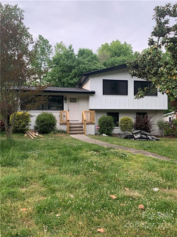 4101 Tipperary Place Charlotte NC 28215