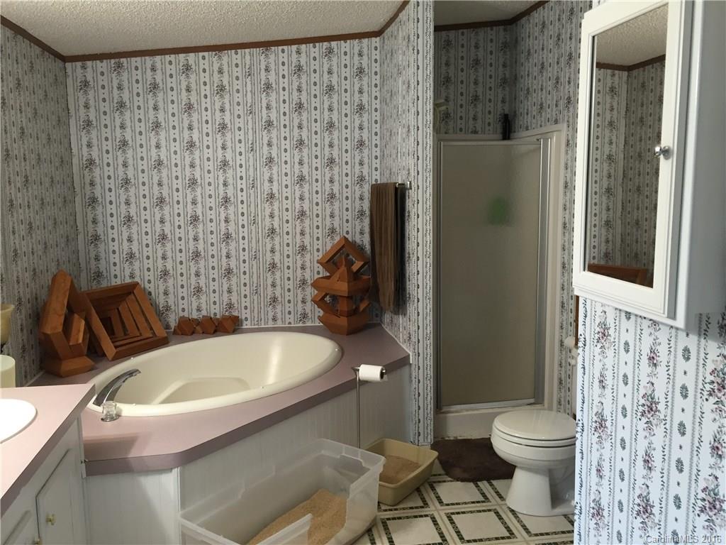 225 White Clover Lane Weaverville NC 28787