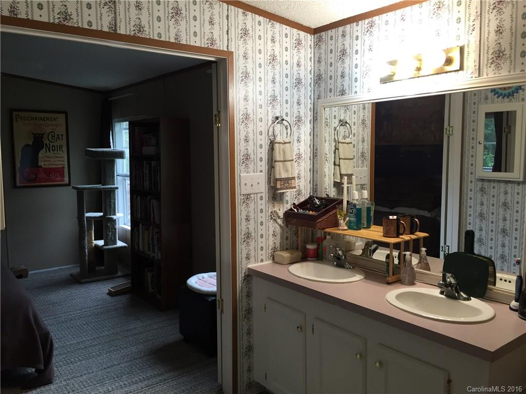 225 White Clover Lane Weaverville NC 28787