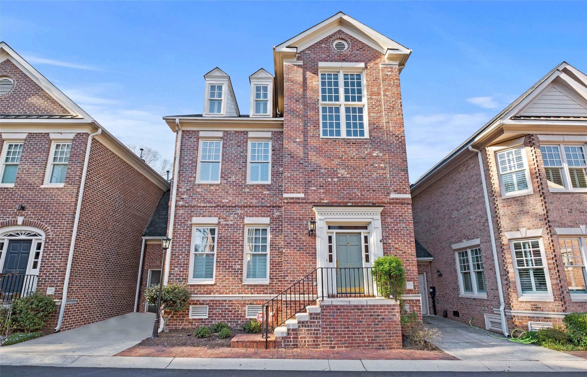 1212 Dilworth Crescent Row Charlotte NC 28203