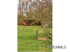 5 Oak Street Weaverville NC 28787
