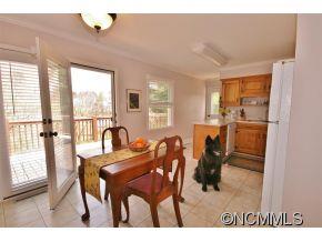 5 Oak Street Weaverville NC 28787