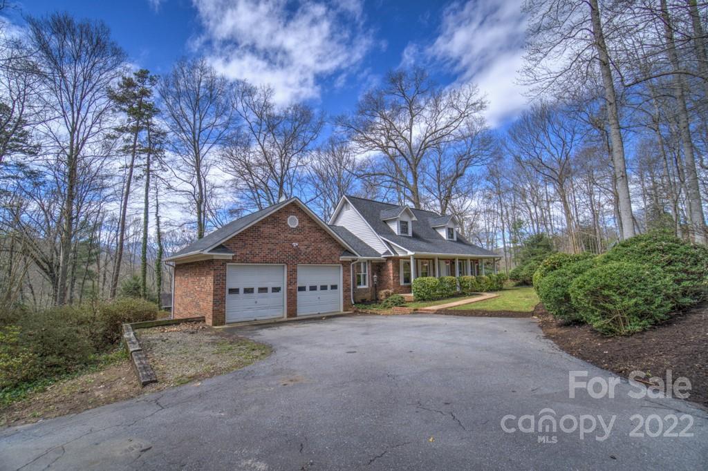 133 Bennett Road Candler NC 28715