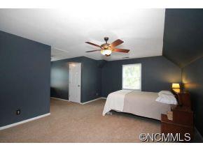 53 Wembley Road Asheville NC 28804