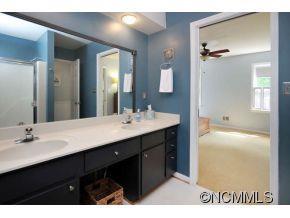 53 Wembley Road Asheville NC 28804