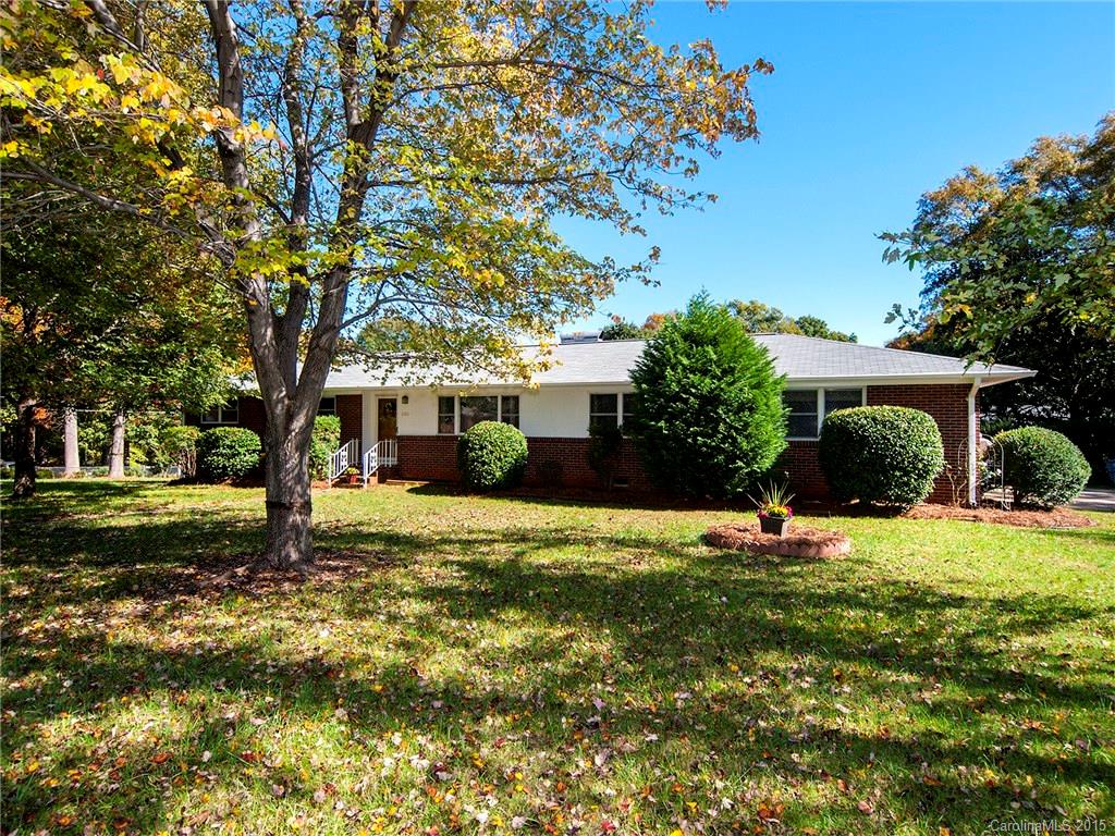 2301 Mary Ann Drive Charlotte NC 28214