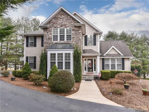 409 Oak Tree Lane Fletcher NC 28732