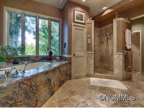 46 Lakeview Road Asheville NC 28804