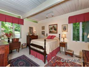 46 Lakeview Road Asheville NC 28804