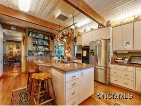 46 Lakeview Road Asheville NC 28804