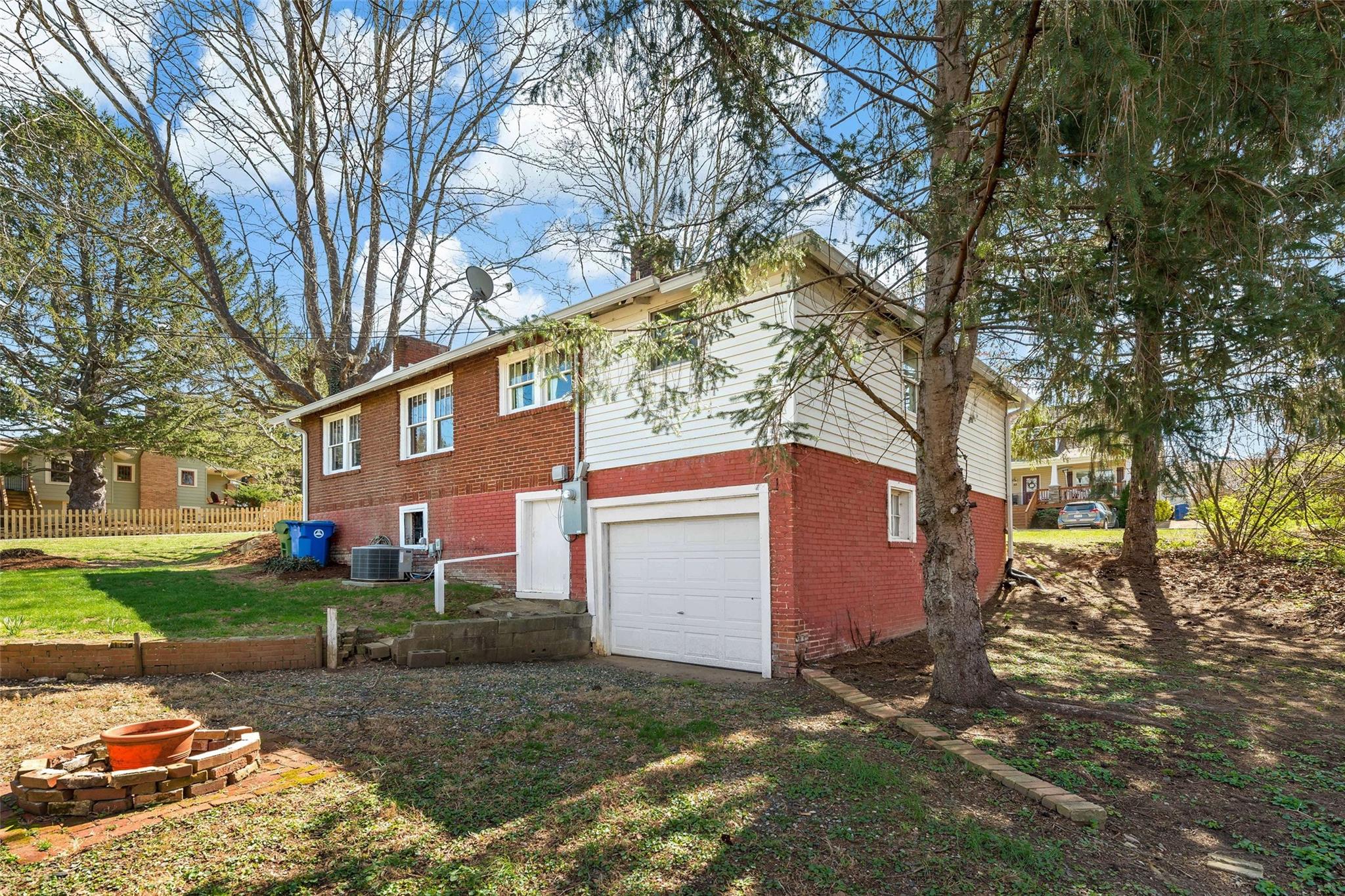 71 Ridgecrest Road Asheville NC 28803