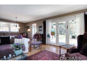 17 Inglewood Road Asheville NC 28804
