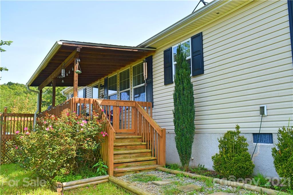 235 Hannah Cove Road Canton NC 28716