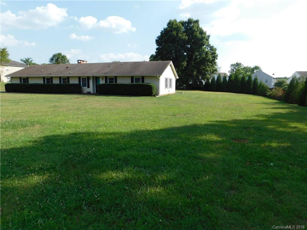 6239 Pleasant Grove Road Charlotte NC 28216