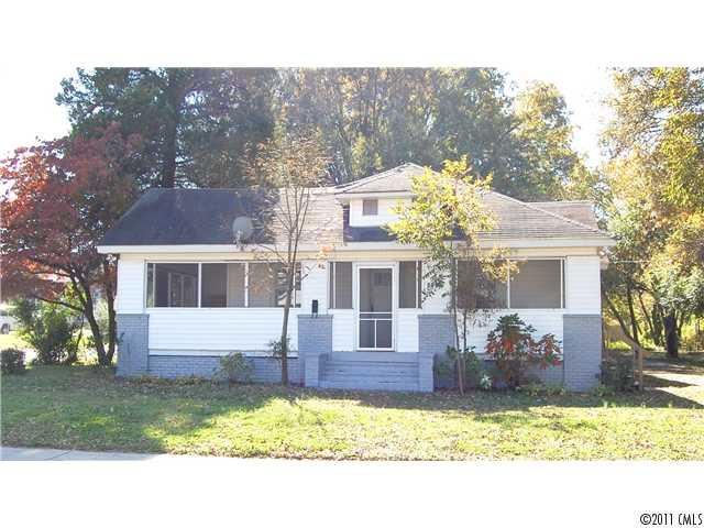 4527 Hovis Road Charlotte NC 28208