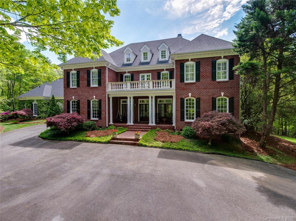 7438 Leharne Drive Charlotte NC 28270