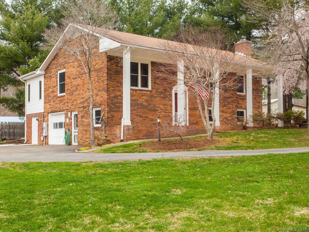 9 Moody Road Asheville NC 28806