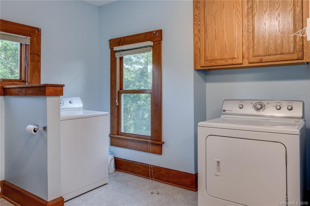 32 Tremont Street Asheville NC 28806