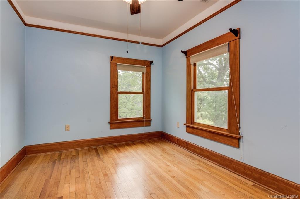 32 Tremont Street Asheville NC 28806