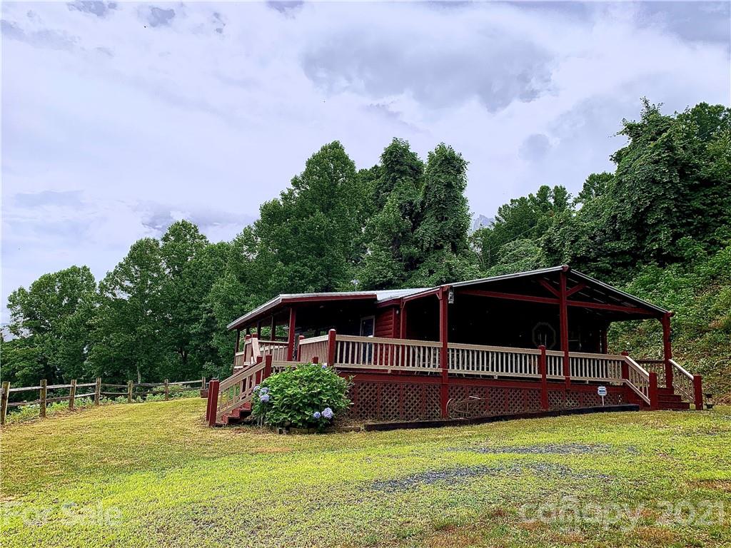 645 Deerfield Drive Hot Springs NC 28743