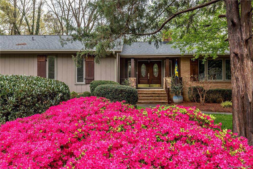 1831 Bobolink Lane Charlotte NC 28226