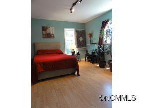 36 Jefferson Drive Asheville NC 28801