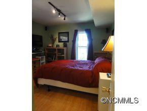 36 Jefferson Drive Asheville NC 28801