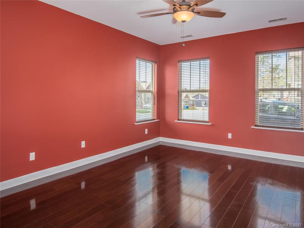 14 Gracious Lane Asheville NC 28803
