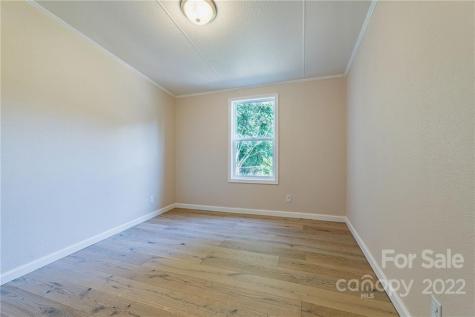 230 Magnolia Way Asheville NC 28806