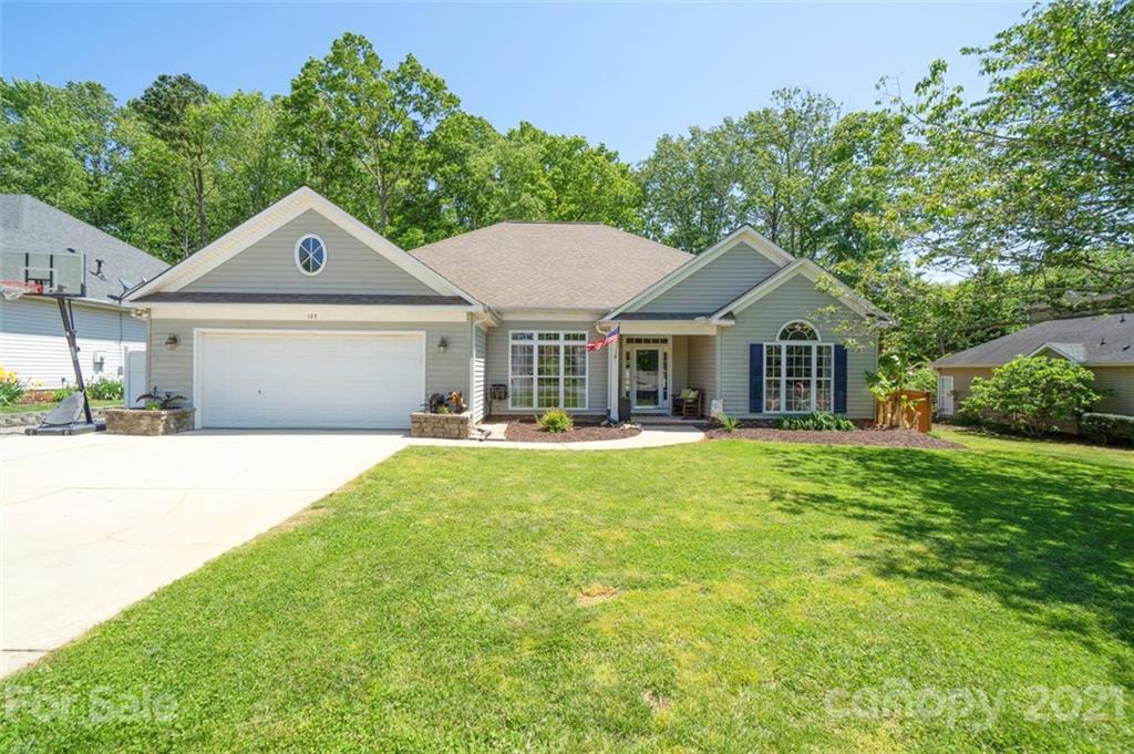 125 Forest Glen Road Mooresville NC 28115